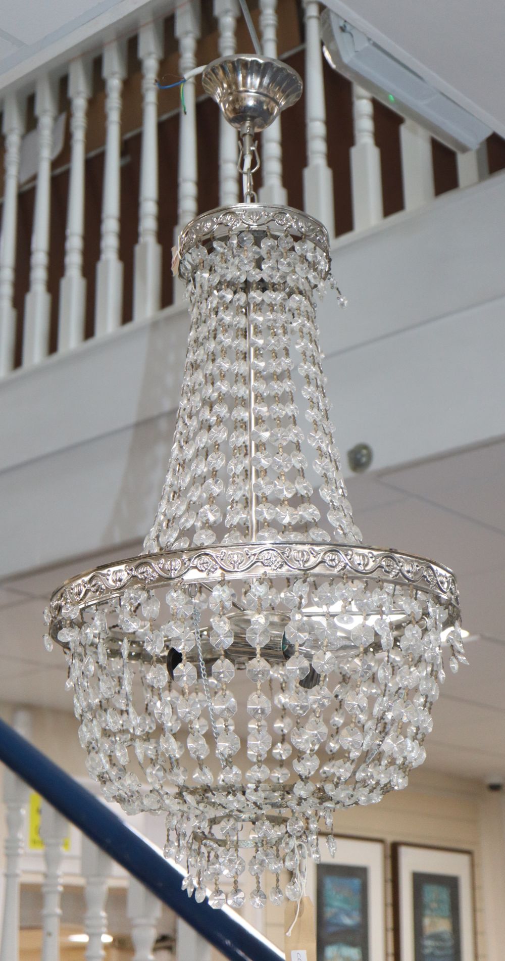 A bag chandelier, approx. drop 28cm